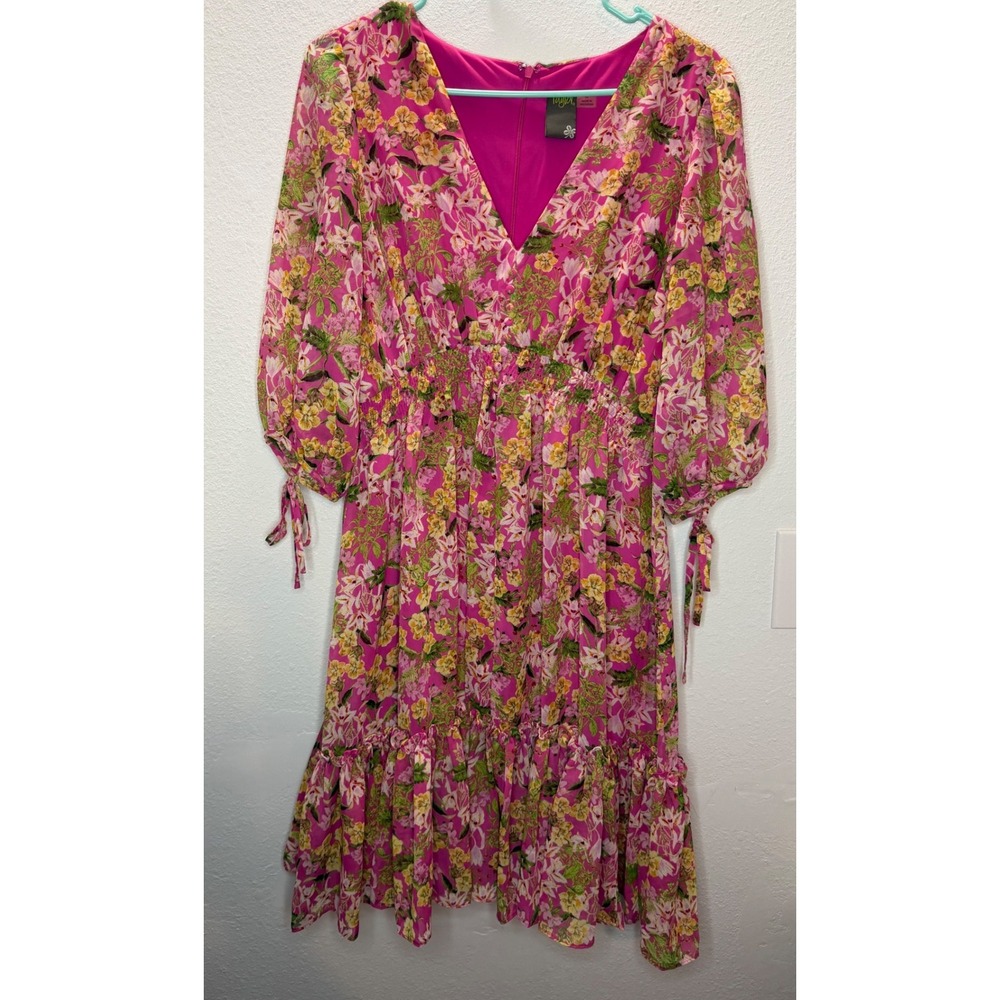 Taylor Floral Chiffon Dress Women's Medium Pink Smocked Ruffle Hem Trendy Party